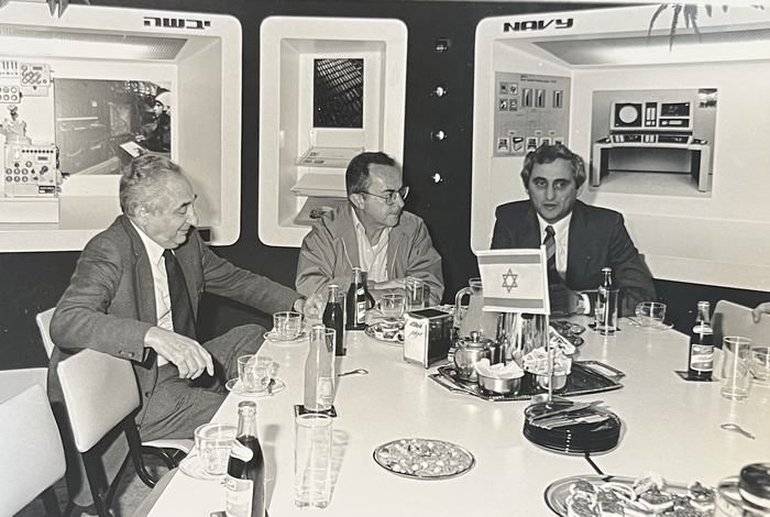 VIP visits photo 8